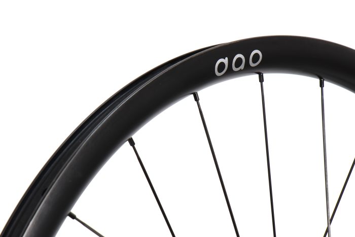 Carbon 30 Gravel Disc Wheelset - Image 7