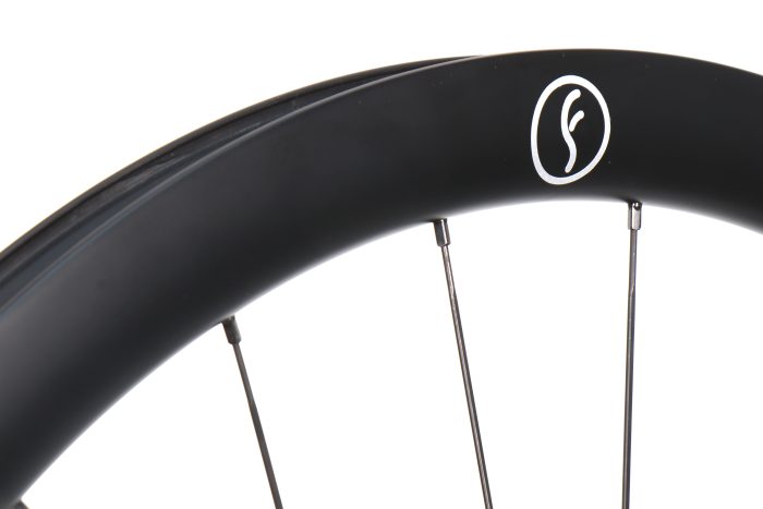 Carbon 40 Gravel Disc Wheelset - Image 9